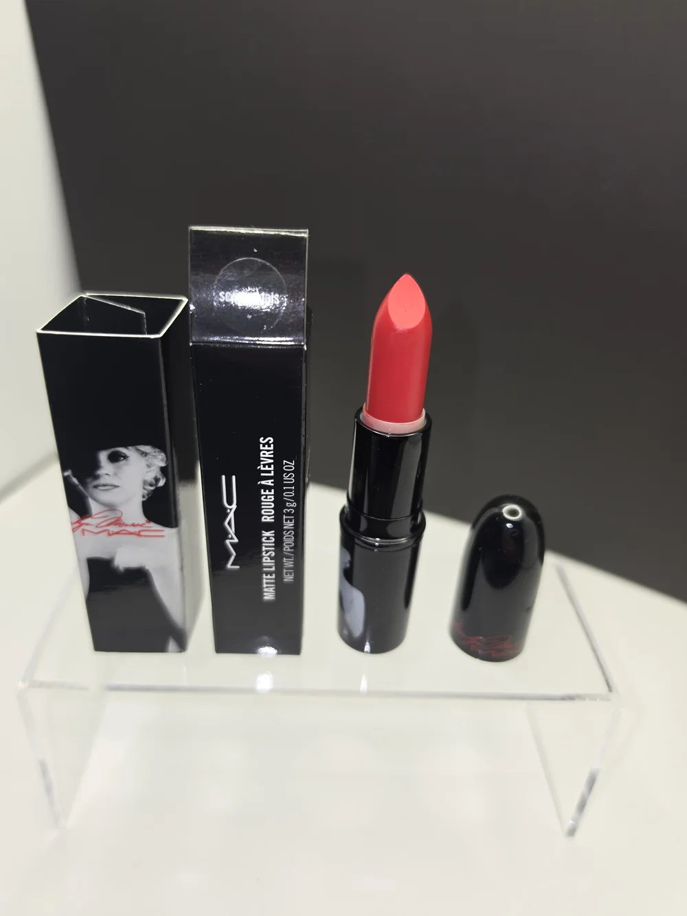 LIMITED EDITION MAC Marilyn MONROE Lipstick Scarlet Ibis